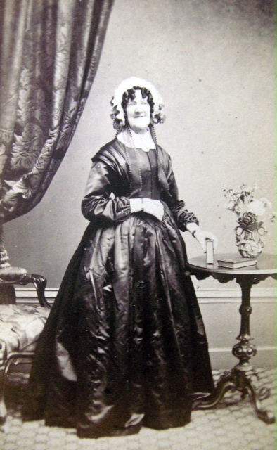 Miss Fanny Chapman. Discover more in her fascinating early nineteenth-century Regency and Victorian diaries. https://fannychapmansdiary.wordpress.com